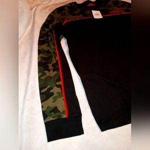 camo cuff crew neck Men's guess t shirt